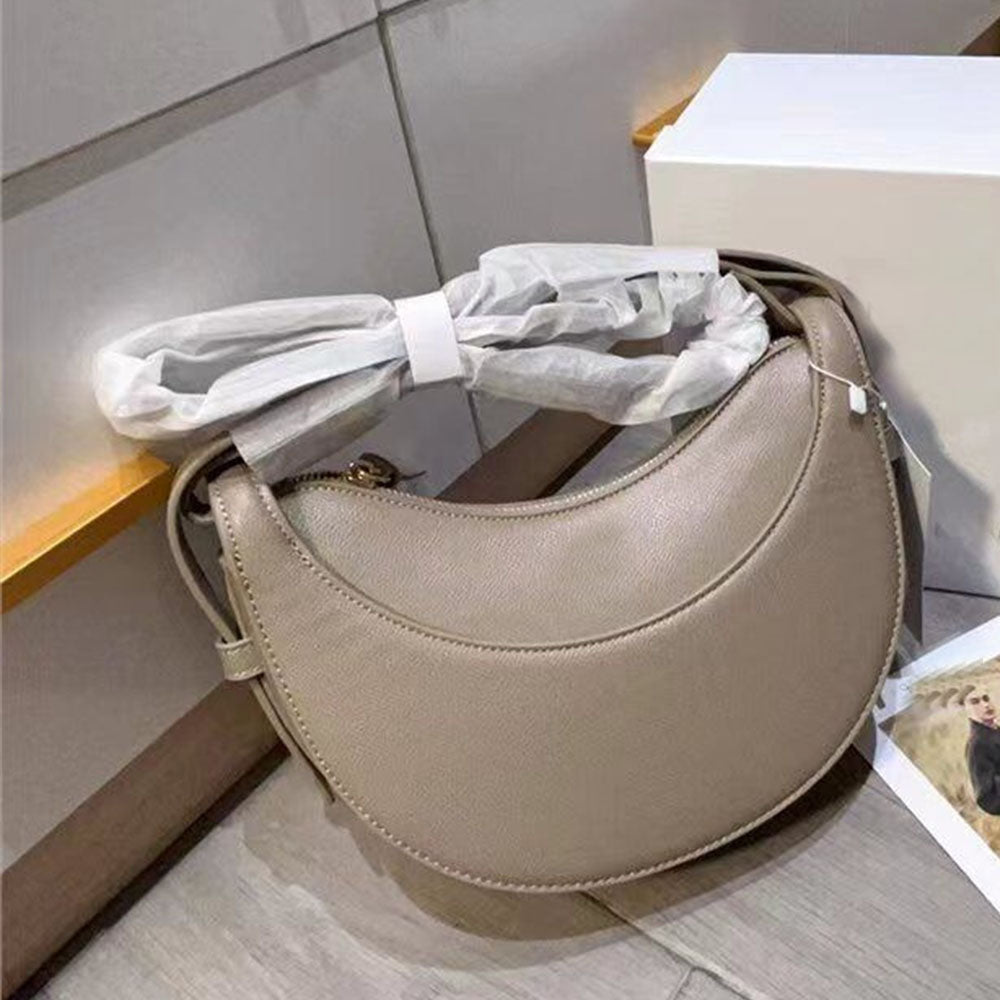 Women's new one-shoulder underarm bag fashion cowhide saddle bag