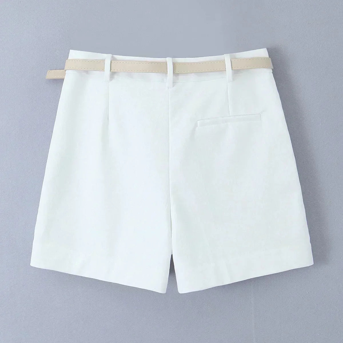 Women's New Chic Fashion Belt Decoration Casual Versatile Pleated Shorts Retro High Waist Side Pocket Women's Shorts