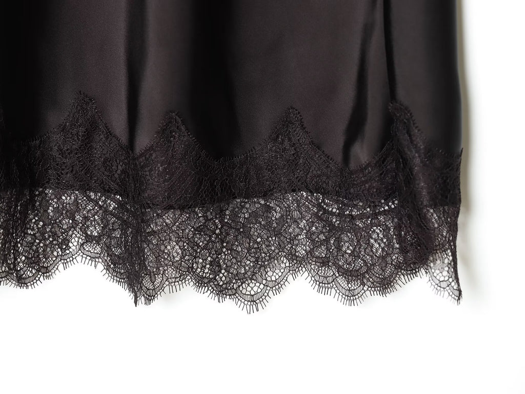 Women's lace hem satin texture MIDI skirt