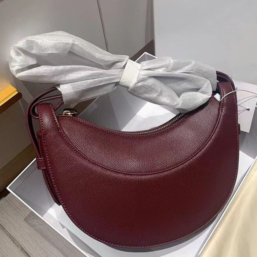 Women's new one-shoulder underarm bag fashion cowhide saddle bag