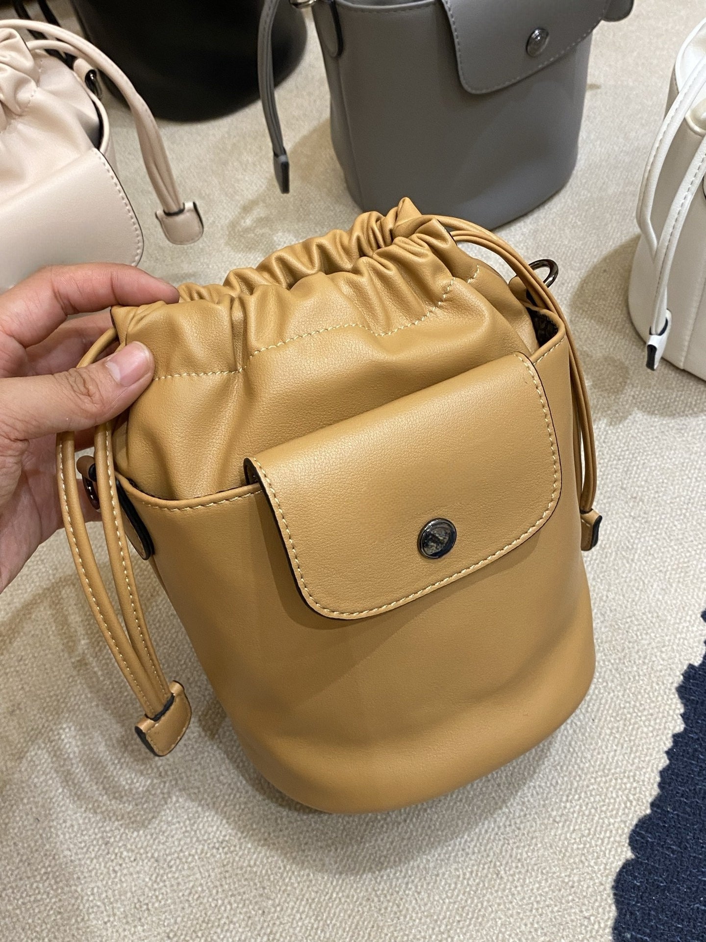 Women's new mini shoulder slung bucket bag